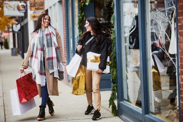 Two women Holiday Shopping in the Short North