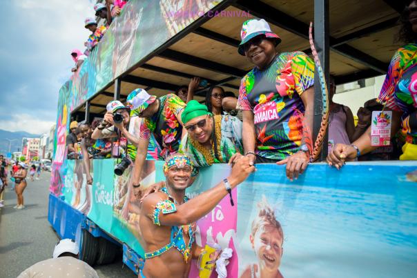 Carnival in Jamaica - Asafa Powell greets Ministers Grange and Bartlett