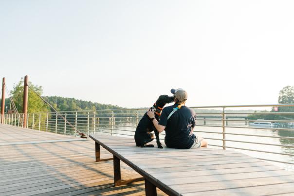 Riverwalk, dog, hickory trail