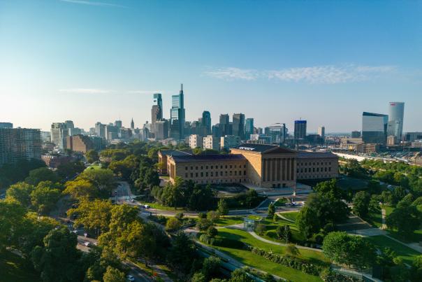Skyline of the city of Philadelphia with the Philadelphia Art Museum in the foreground
