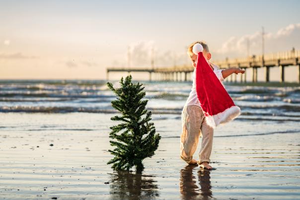 chirstmas-holiday-beach