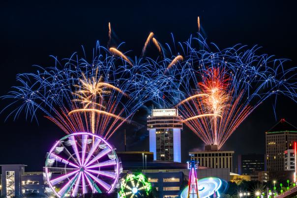 Riverfest Fireworks over Garvey Center