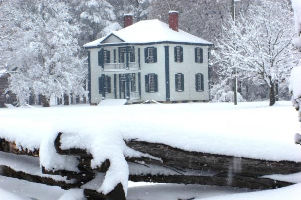 Photo of the Harper House in the snow at Bentonville Battlefield, Four Oaks, NC.