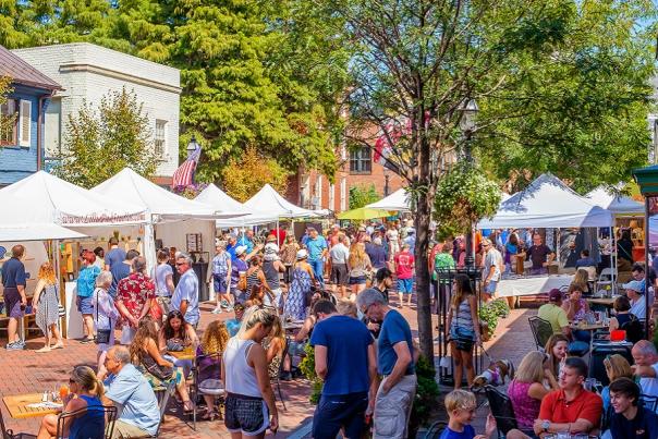 First Sunday Arts Festival by Bob Peterson