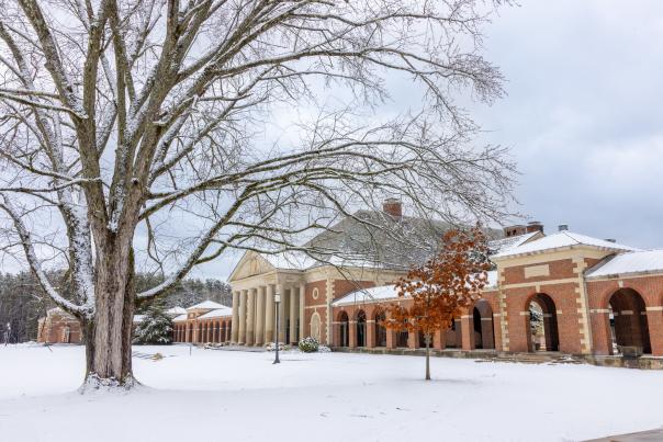 Saratoga Spa State Park with snow in winter