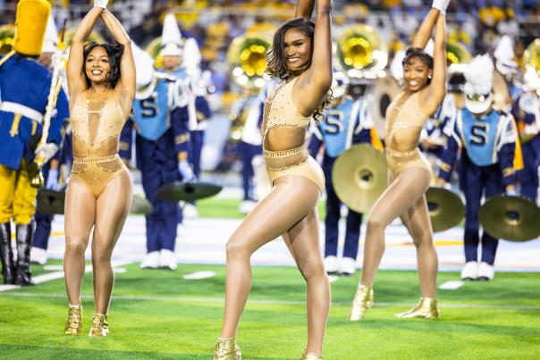 Fabulous Dancing Dolls