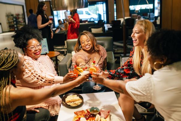 Le Meridien Lobby Girls Cheers Drinks