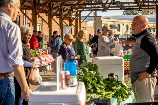 People at the Salisbury Farmers Market