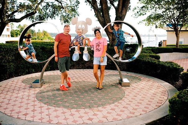 Influencer Katie Ellison and her family at Walt Disney World Resort