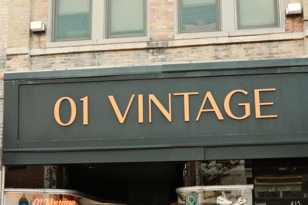 01 Vintage in Downtown Oshkosh