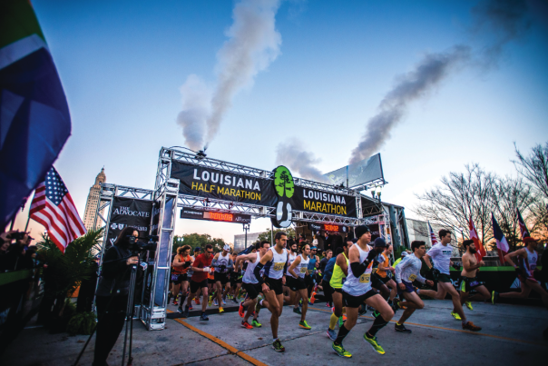 runners running the Louisiana Marathon