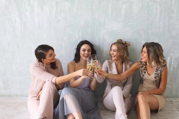 Friends Women Wine Drinks