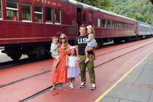 A family enjoys a summer trip on the Lehigh Gorge Scenic Railway