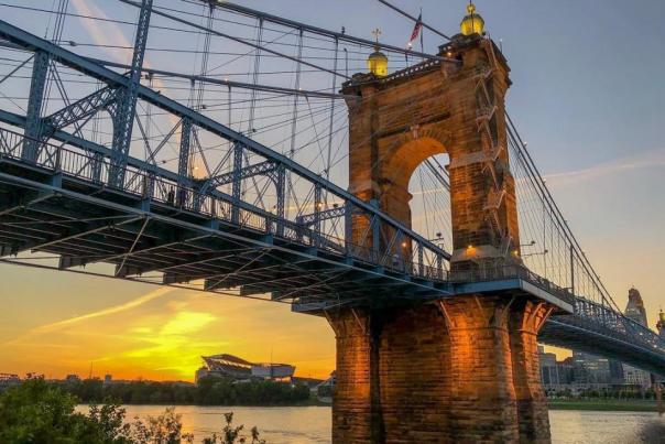 John A. Roebling Suspension Bridge (photo: @cincygirl.54)