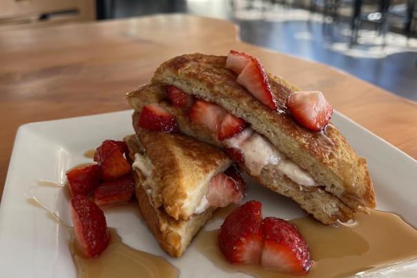 District House of Taps Breakfast