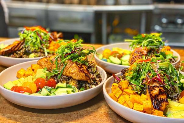 restaurant calla seafood and other flavorful creations