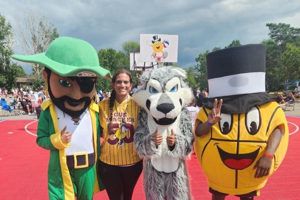 Gus Macker Mascot