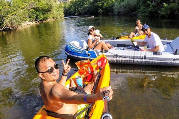 Group Kayaking and boating on Huron River