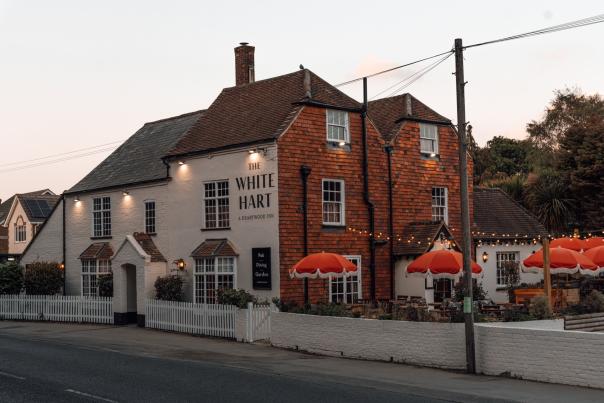 The White Hart - Exterior