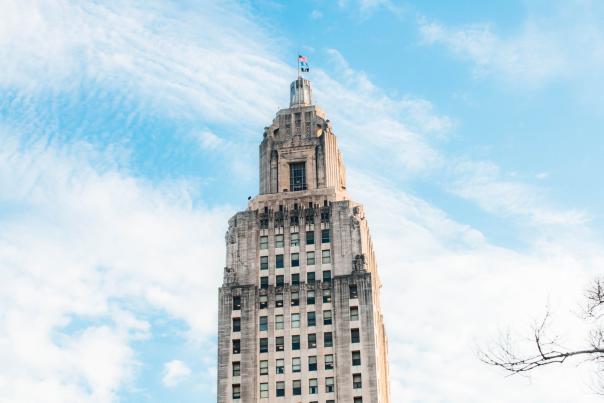 State Capitol building (exterior)