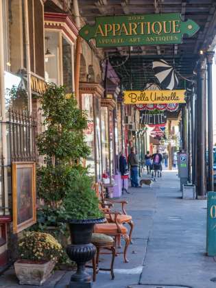 Self-Guided Lower Garden District Walking Tour | New Orleans
