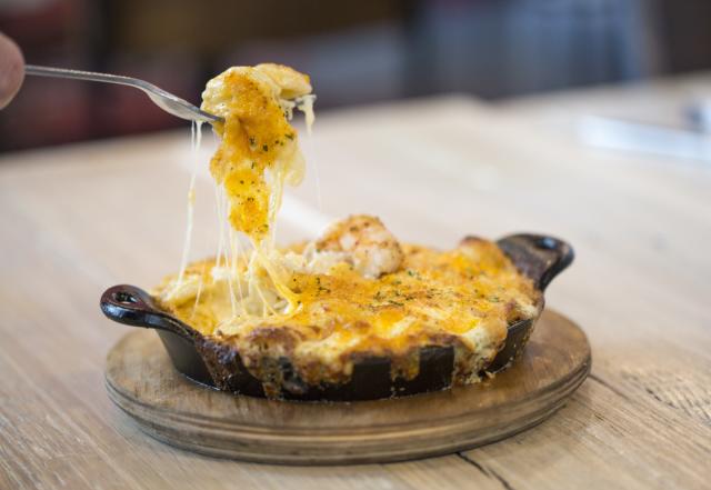 Cheesy food from Dry 85