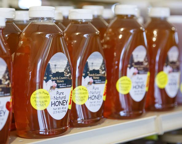 Dutch Country Market