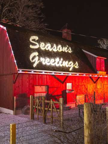 holiday christmas barn seasons greeting
