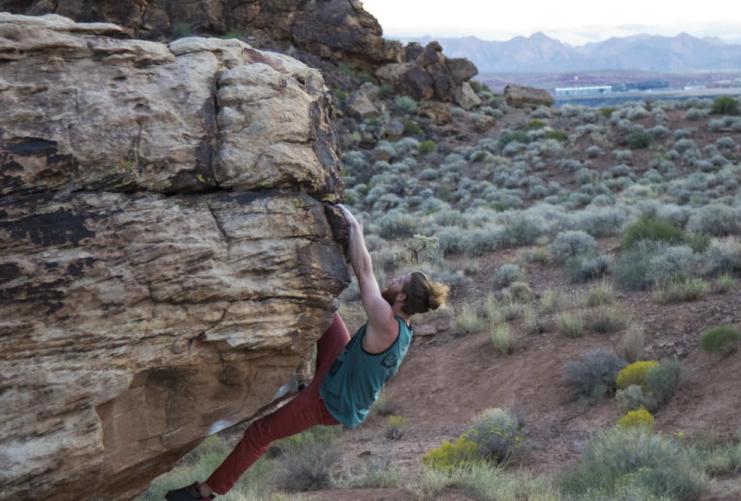 Man bouldering near Sand Hollow State Park