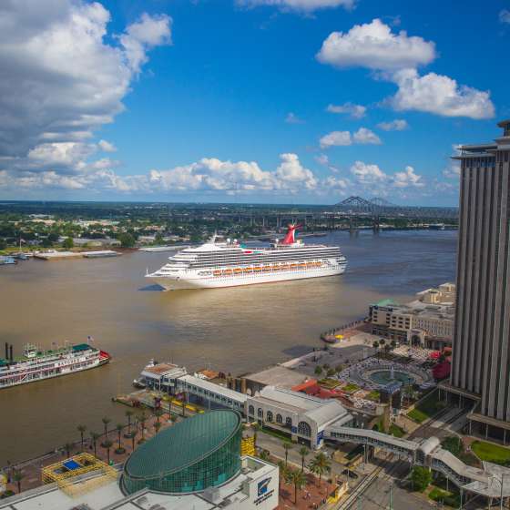 Cruise Ship on the Mississippi River