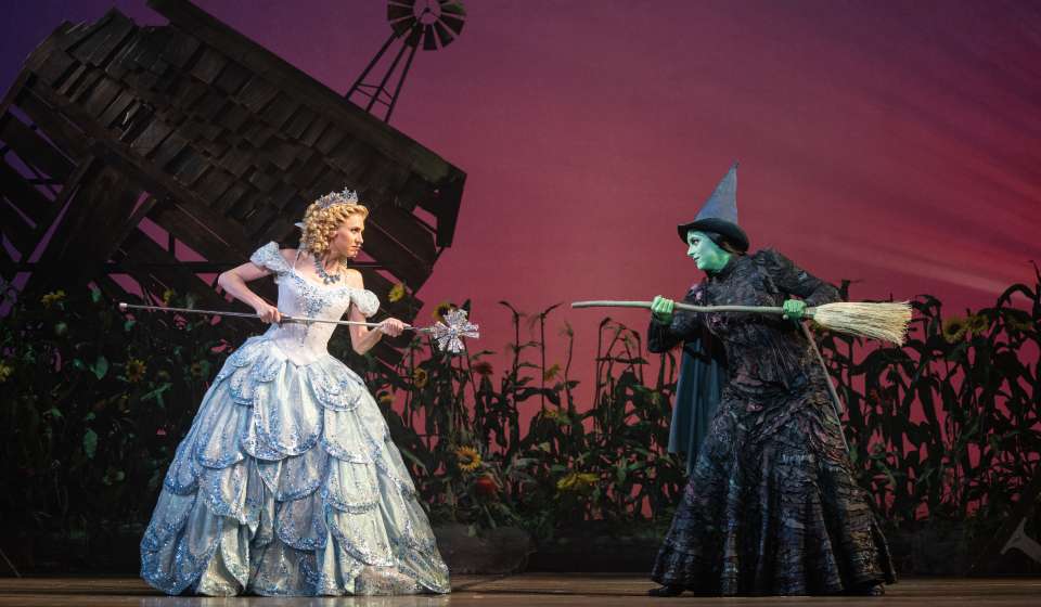 Celia Hottenstein as Glinda and Olivia Valli as Elphaba in the National Tour of WICKED