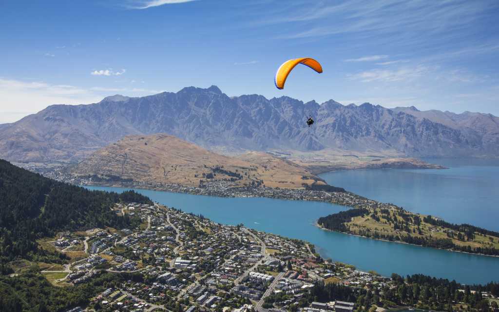 Paragliding from Bobs Peak over Queenstown