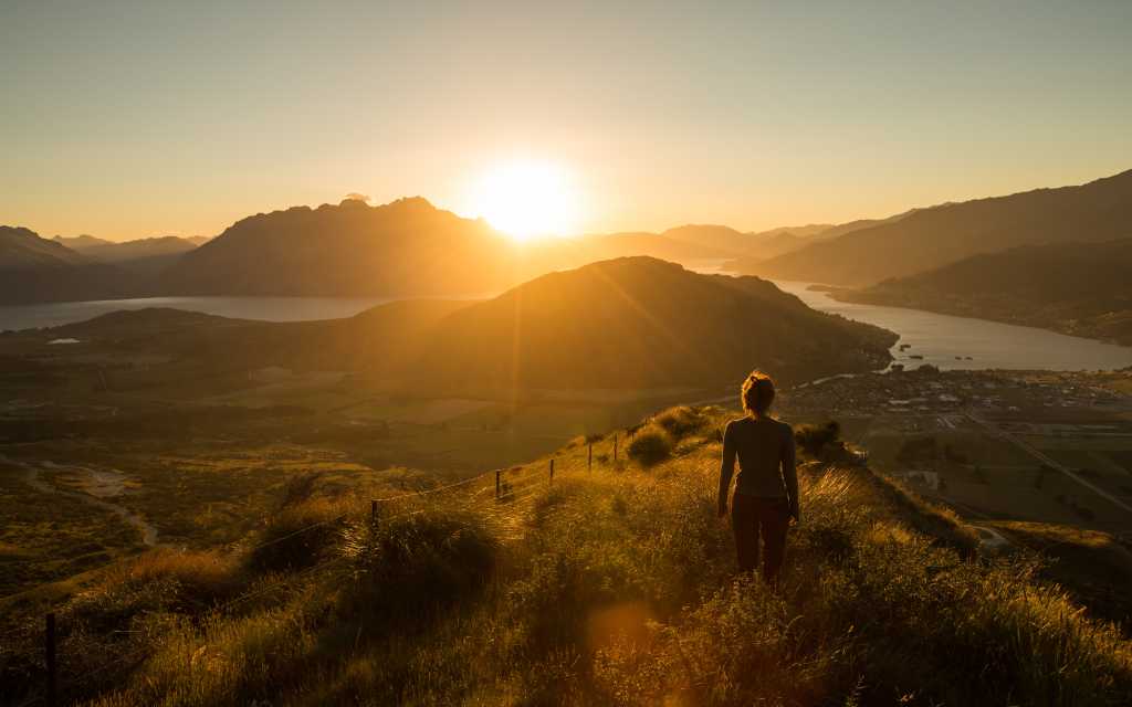 The Remarkables Lookout in Autumn at sunset