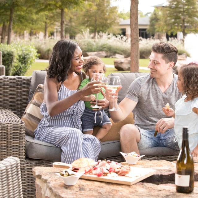 Family Dining Outdoors at The Woodlands Resort