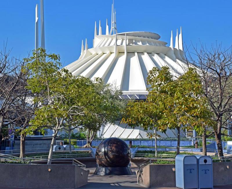 Disneyland's Space Mountain nearly had 4 outdoor coaster tracks and another  name – Orange County Register