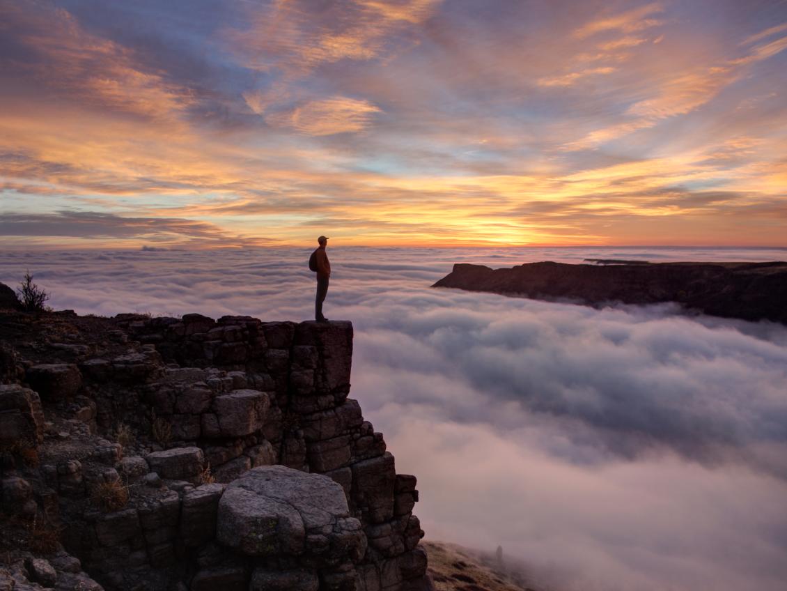Top 5 Golden Winter Hikes Burn Calories Entertain Visiting