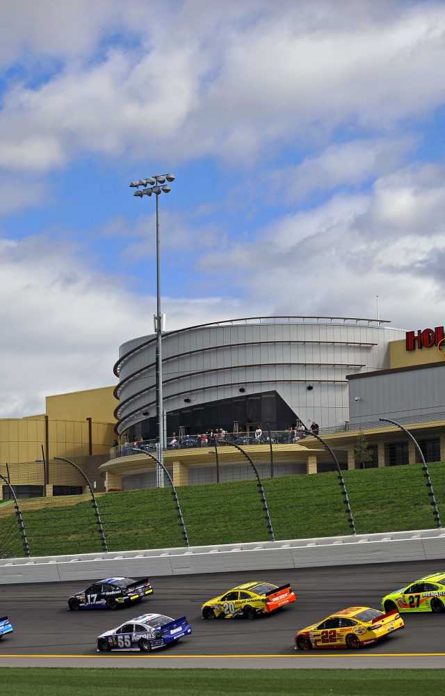 Hotels near hollywood casino kansas city ks Hotels near hollywood casino kansas city ks