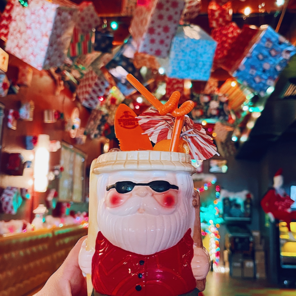 Nickle City Sippin' Santa