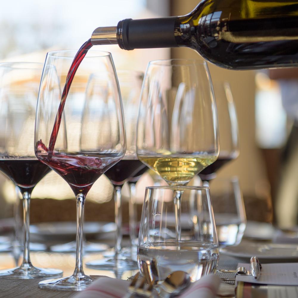 13 Fun Wine Flight Ideas for 2024