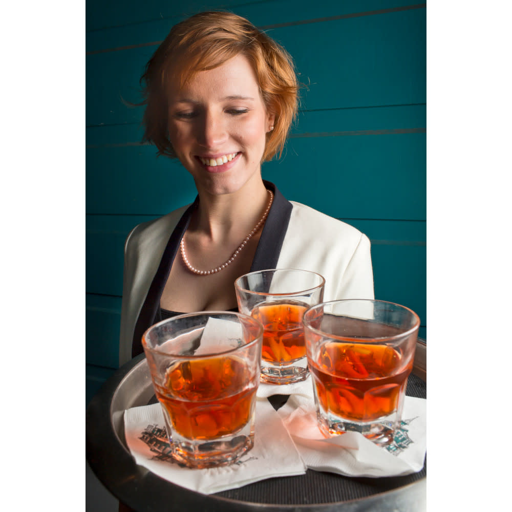 Woman Server Hosp Cert