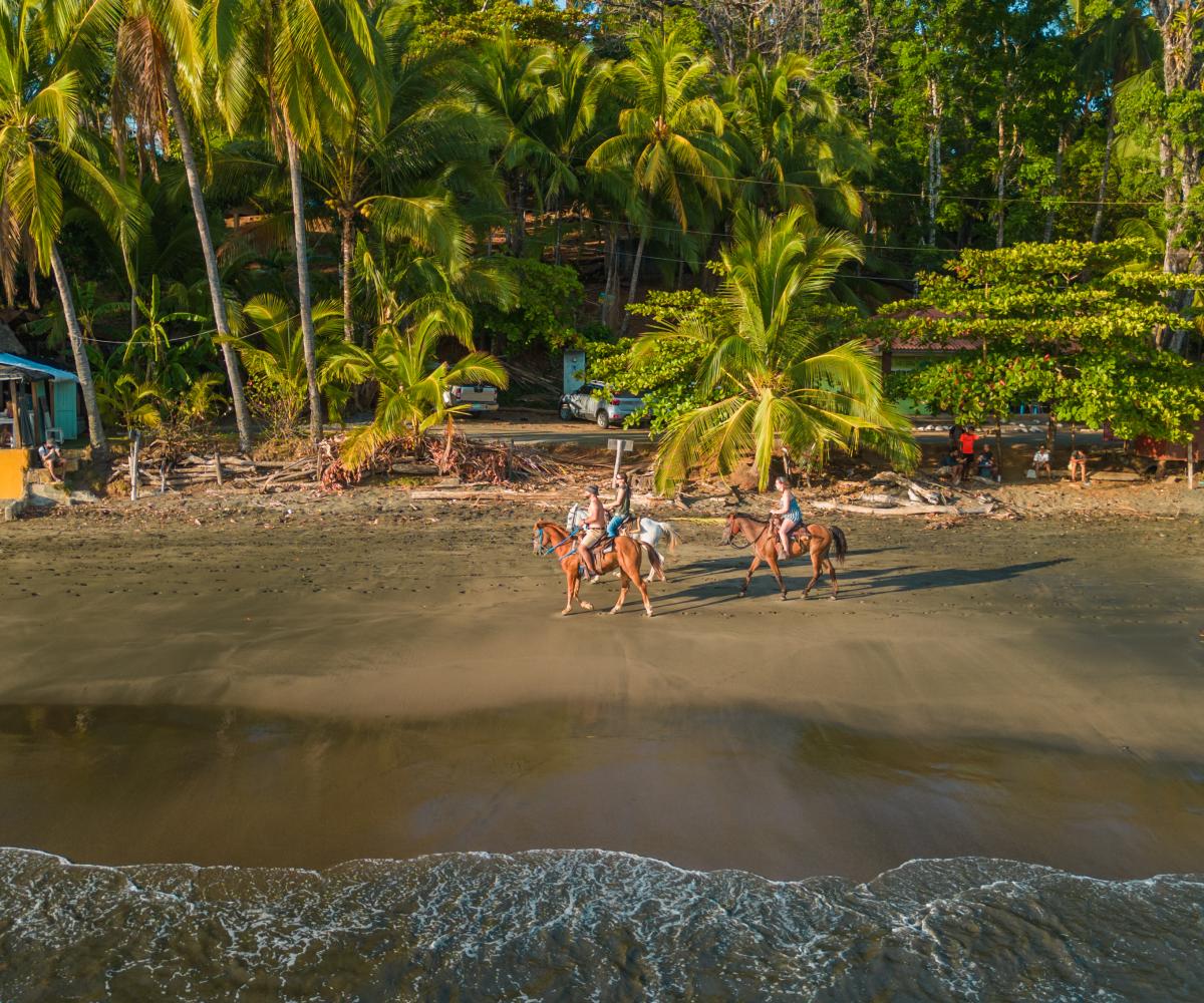 Horseriding-at-Playa-Santa-Catalina-Veraguas-Province-Panamá