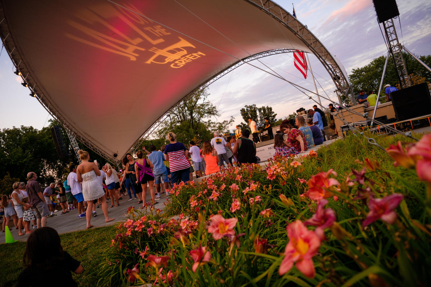 Jazz on the Green at Midtown Crossing