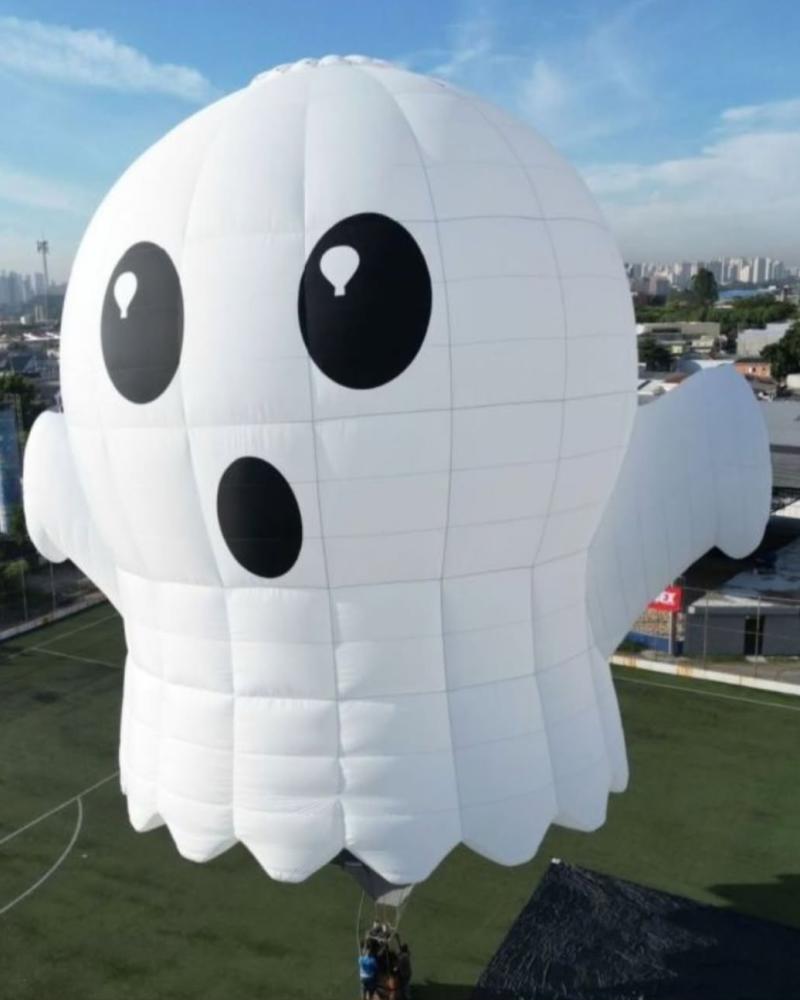 Boo the hot air balloon.
