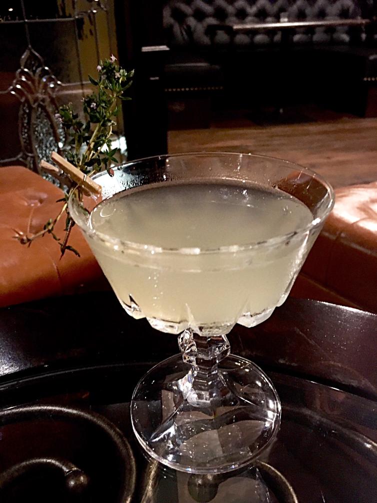 Bee's Knees Cocktail