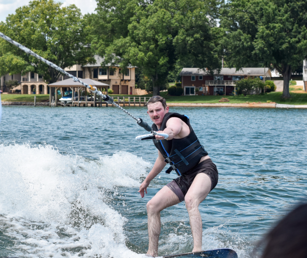 Wyatt Wakesurf