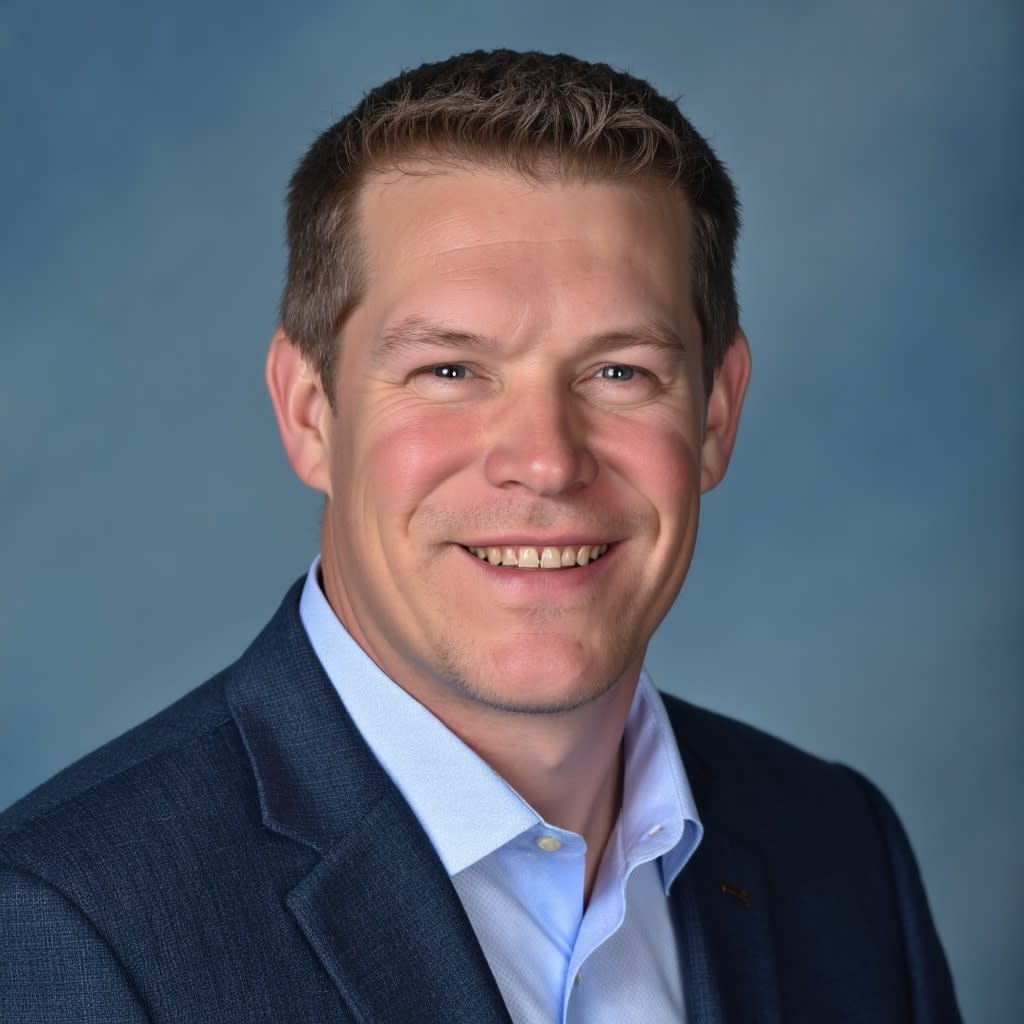 Matt Klug headshot