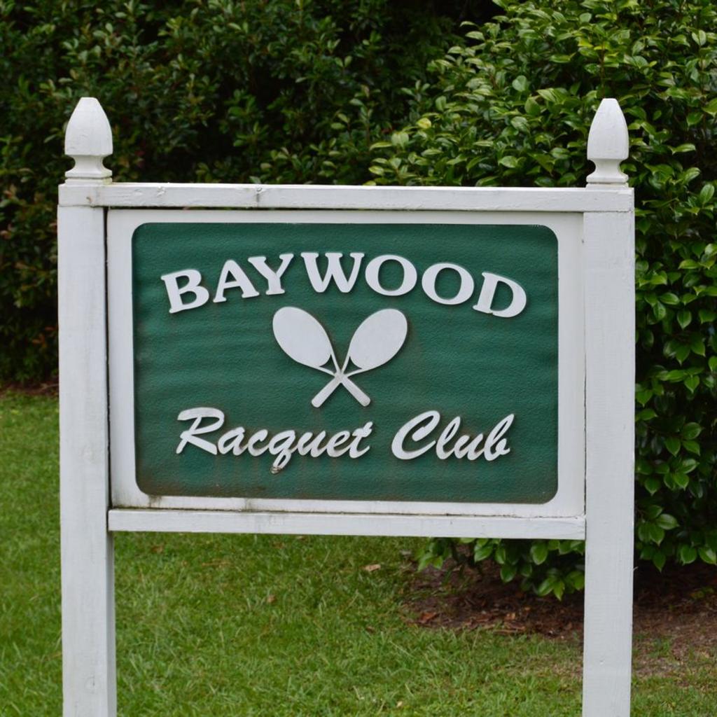 Baywood Racquet Club