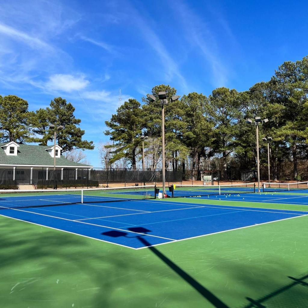 River Birch Tennis Center
