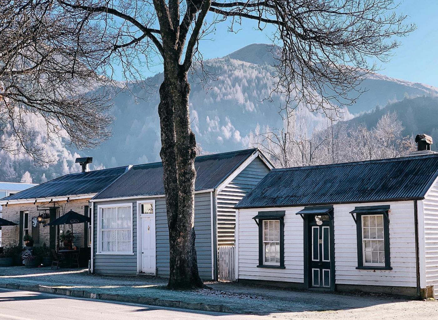 Arrowtown Historic Cottages on a crisp winters day