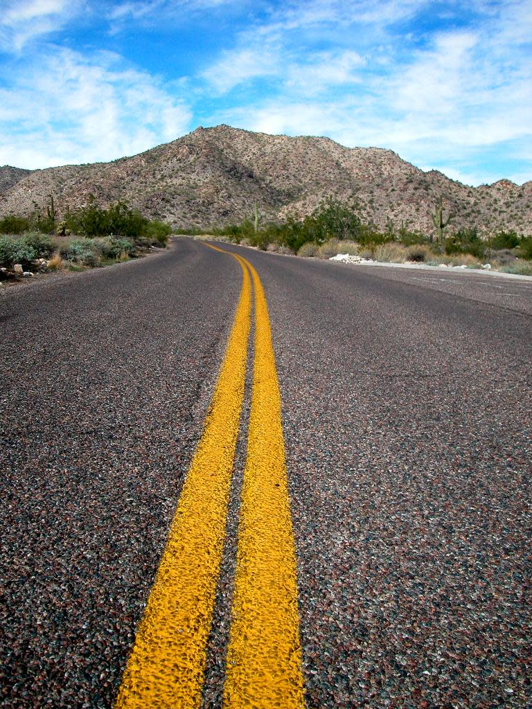 white-tanks-road